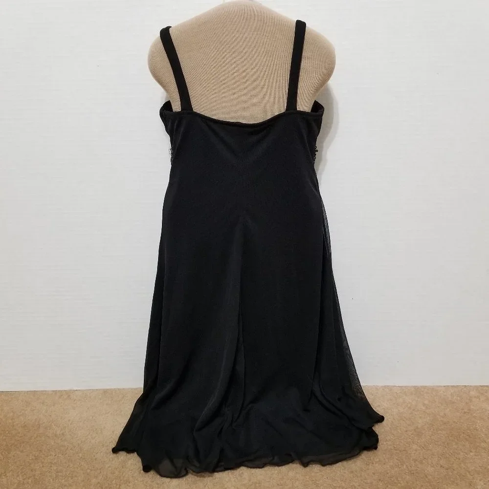 City Triangles black beaded